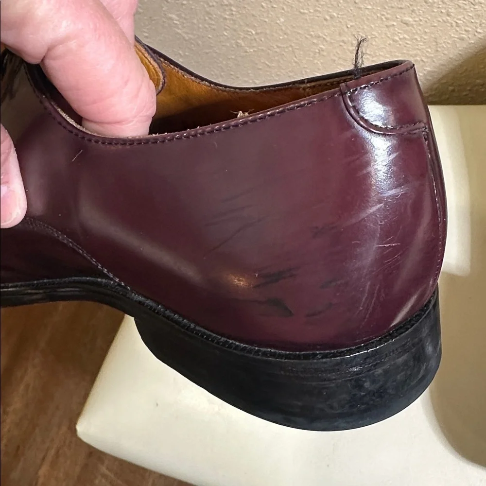 Cole Haan Cap toe Oxfords Size 10D